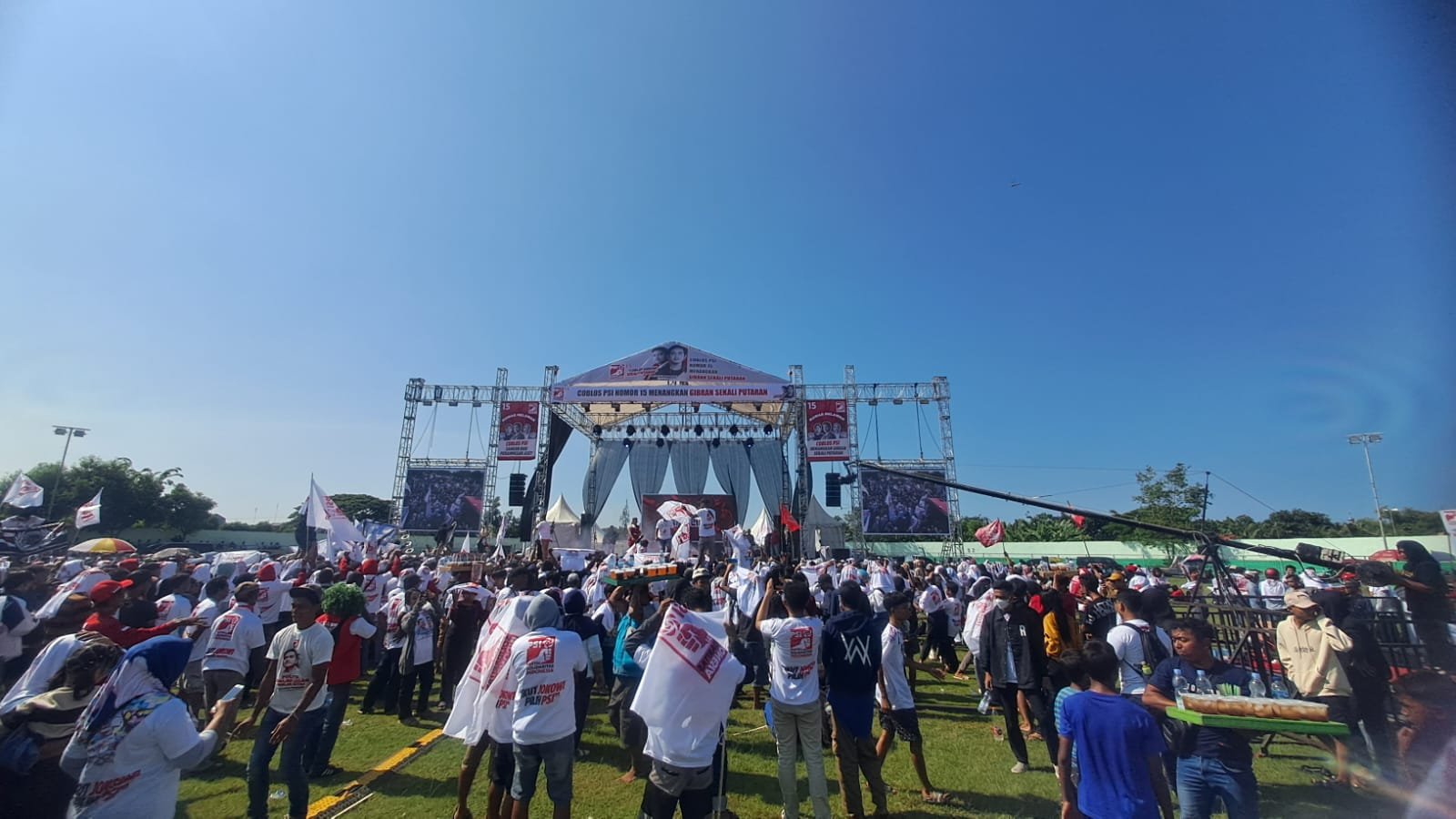 Mudahnya Izin Kampanye PSI di Tuban Dibanding Capres Ganjar