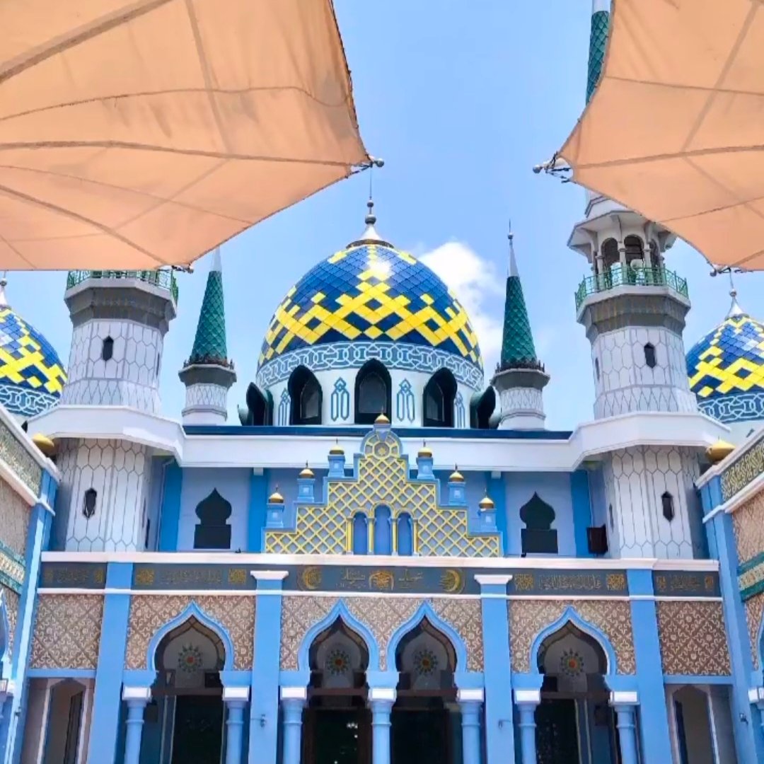 Masjid Agung Tuban Bagikan Takjil 350 Porsi Per Hari Selama Ramadan