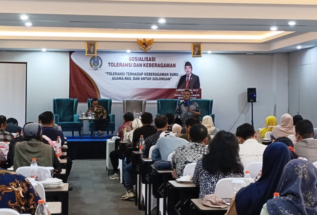 Budiono, Anggota DPRD Provinsi Jatim Ajak Tanamkan Tolerasi Sejak dari Keluarga