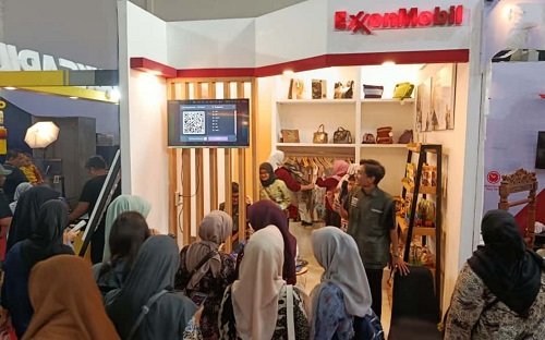 EMCL Tampilkan Komitmen Pemberdayaan Masyarakat dalam Ajang Tuban Fair 2025
