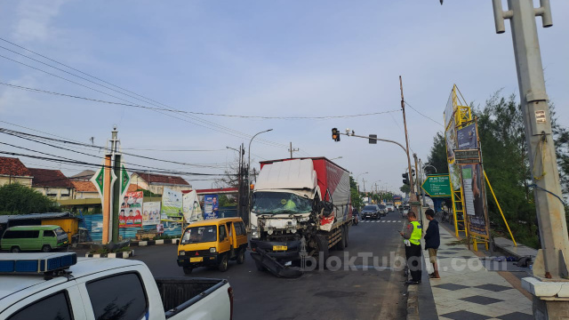 Mulai Sadar Berlalu Lintas Angka Laka Lantas Di Tuban Selama Momen