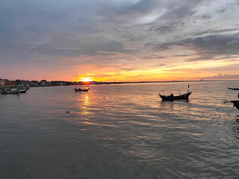 Cuaca Berawan di Perairan Tuban-Lamongan, BMKG Beri Peringatan