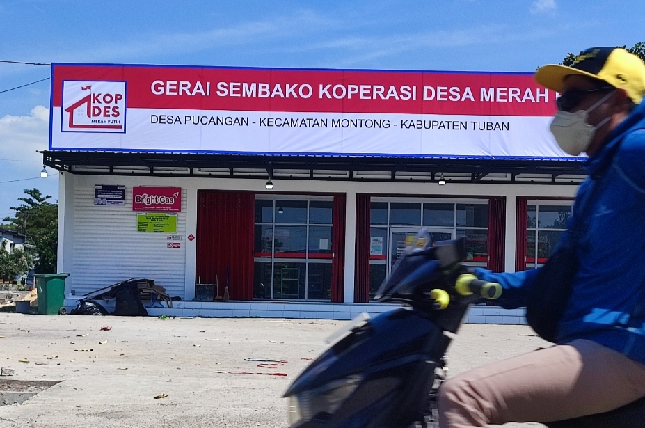 Grogi di Hadapan Prabowo, Kades Pucangan Tuban Klarifikasi Pernyataan Soal KDMP dan Sunan Drajat