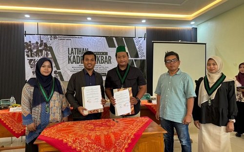 Kerja Sama Poltana Mapena Tuban dan HMI, Perkuat...
