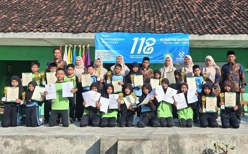 Membanggakan! MI Musthofawiyah Apresiasi Siswa Berprestasi dan Pramuka...