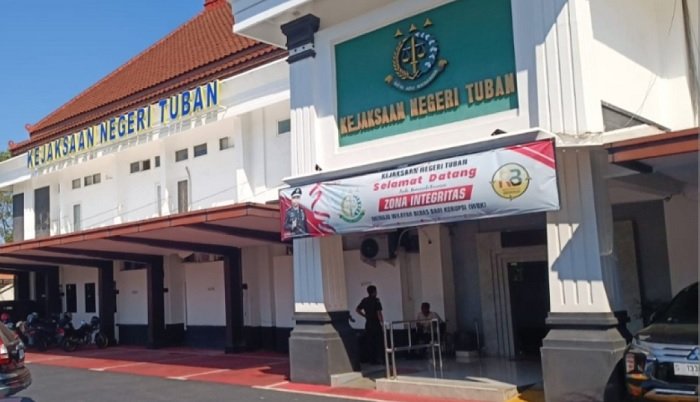 Diperiksa karena Terseret Kasus Dugaan Suap, Tiga Pejabat...