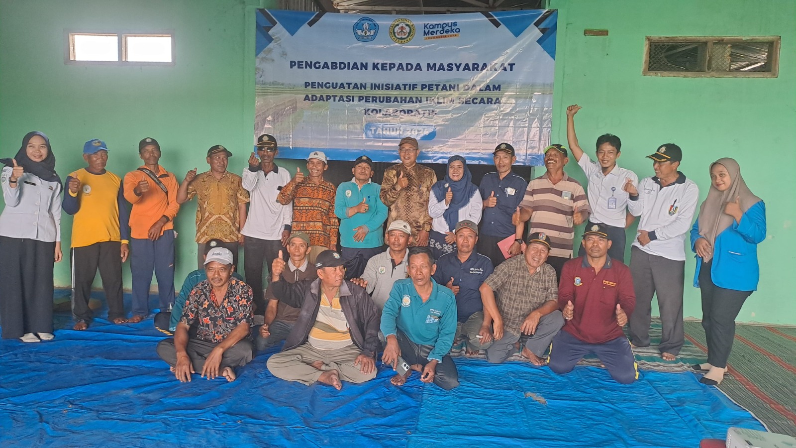 Tim Pengabdian Unang Dukung Ketahanan Pangan Petani Tuban di Tengah Iklim Ekstrem