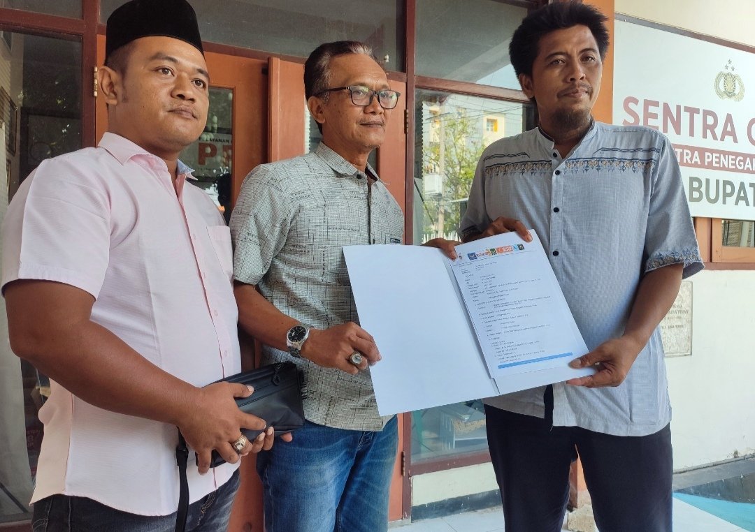 Tim Advokasi Paslon 01 Laporkan Kades di Singgahan Tuban ke Bawaslu Terkait Dukungan Politik