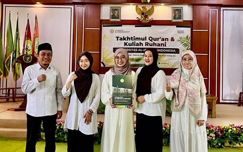 Mahasiswa PGMI Raih Juara 2 Lomba Debat dalam...