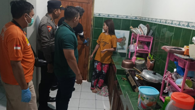 Aksi Perampokan Siang Bolong: Mama Muda di Tuban...