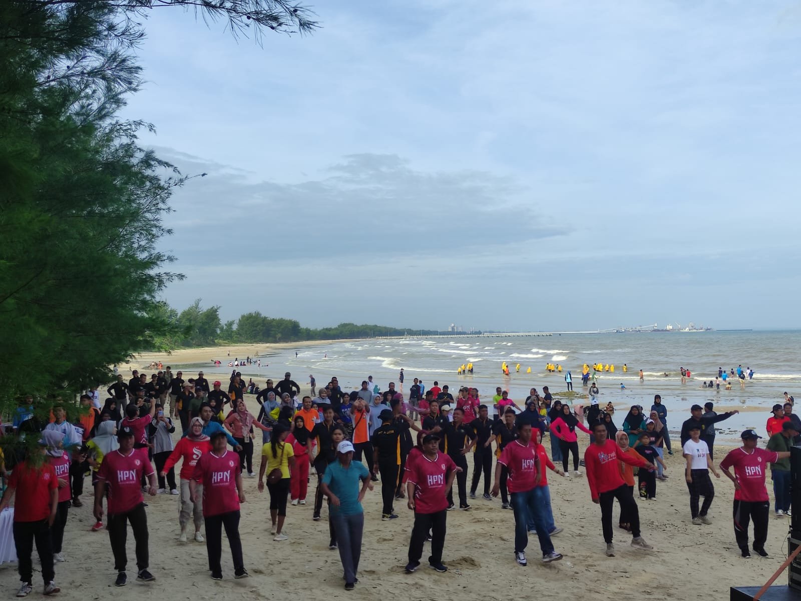 Melangkah Bersama, RPS Gelar Senam Perekat Bangsa di Tuban Pasca Pemilu