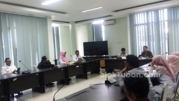 DPRD Tuban Gelar Publik Hearing Untuk Gaji Perangkat Desa yang Molor