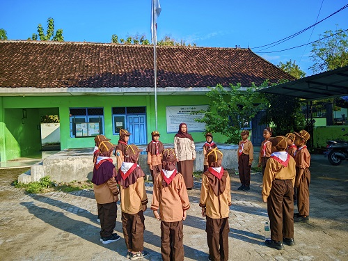Satu Hari Penuh Makna untuk Siaga Calon Pramuka Garuda MI Musthofawiyah Melalui PERSARI
