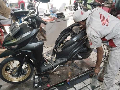Tips Jika Motor Tiba-tiba Brebet, Jangan Panik dan Cek ke Bengkel