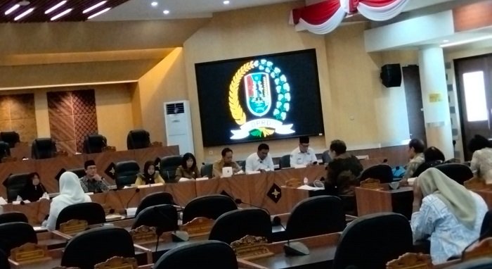 Komisi II DPRD Tuban Fasilitasi Pertemuan Terkait Izin...