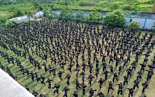 Ribuan Calon Warga SH Terate Tuban Ikuti Pembinaan...