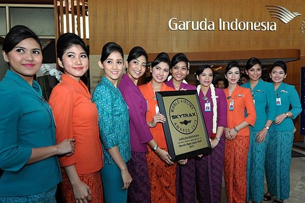 Cara hubungi WhatsApp Garuda Indonesia
