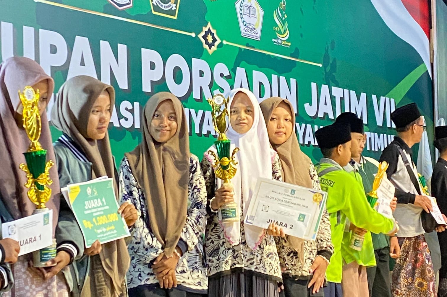 Dari Pidato hingga Tenis Meja, Santri Tuban Borong...
