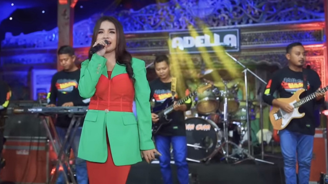 Lirik Lagu Kertas dan Api Versi Cover Ratu Gopoh: Tasya Rosmala (OM ADELLA)