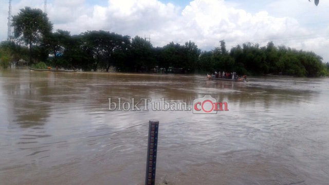 Awas TMA Bengawan Solo Masuk Siaga Dua